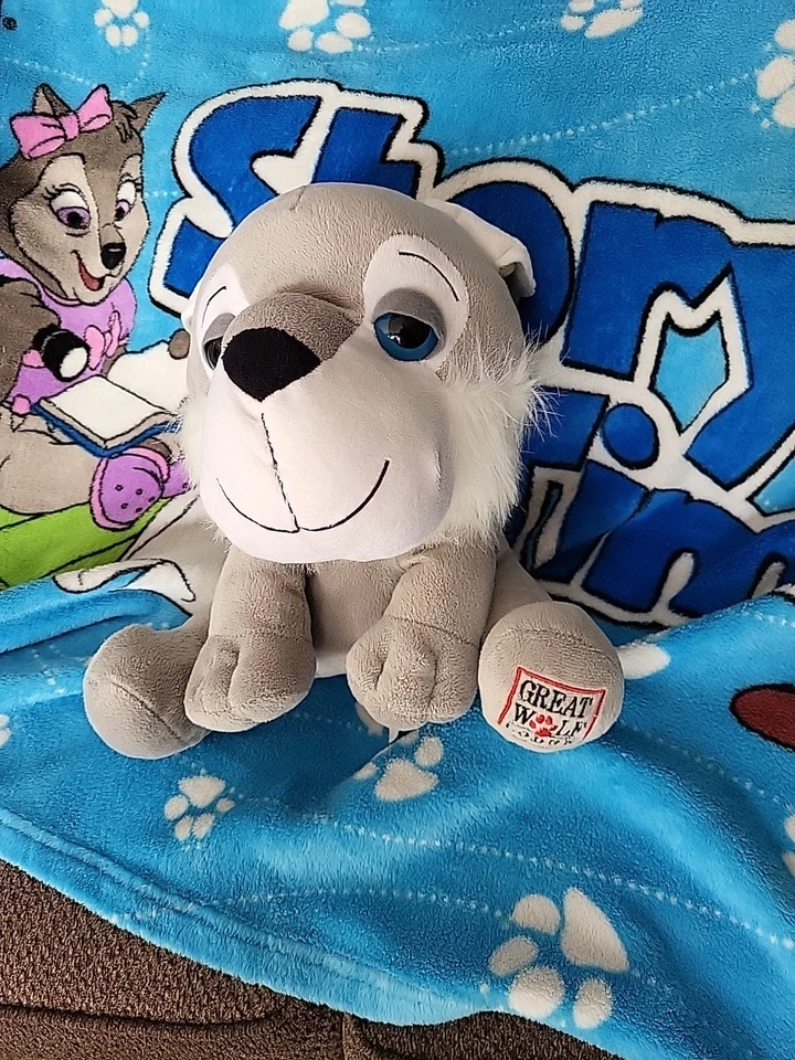 Great Wolf Lodge Story Time  Reading Throw Blanket  38"x58" And 12 Inch Plush - Image 2 of 4