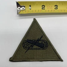 U.S. Military Army Armored Division Center Patch Insignia Subdued Sew Green