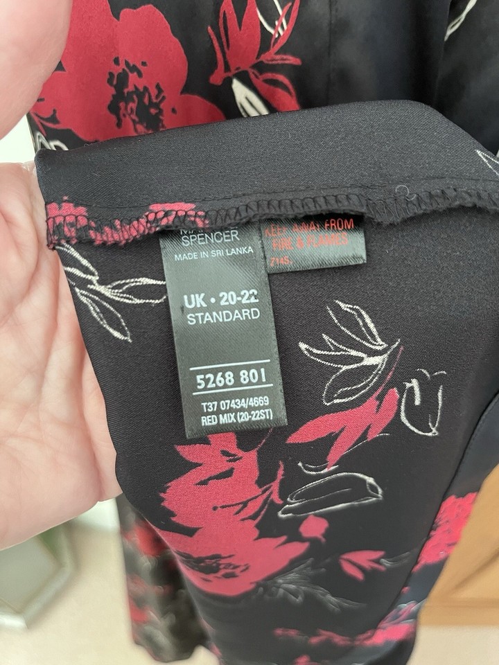 M&S Autograph Ladies Silky Dressing Gown 2022 eBay