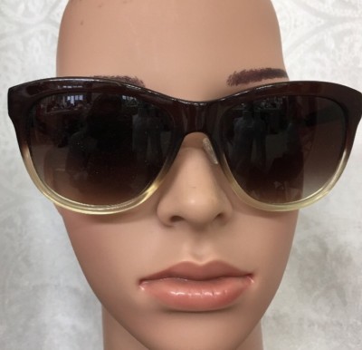 Oliver Peoples Reigh Sunglasses Beige And Brown Tortoise  display picture 3