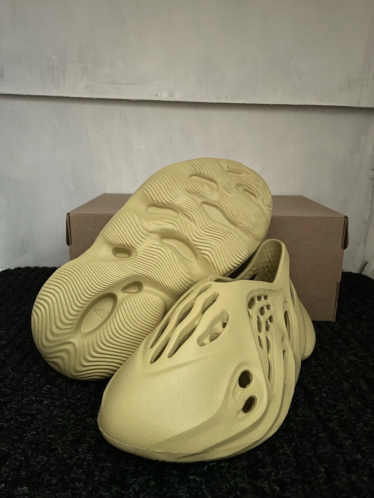 Adidas Yeezy Foam Runner Sulfur - GV6775