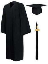Matte Graduation Gown Cap Tassel Set 2025 High School Bachelor Ceremony