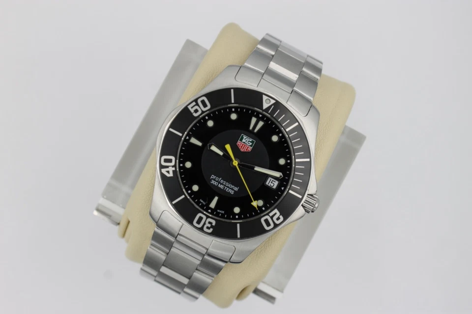 Tag Heuer WAB1110.BA0800 Relógio Masculino Série Aquaracer Preto Prata Aço Inoxidável - Imagem 3 de 4