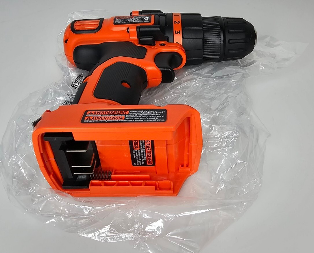 NEW BLACK & DECKER 20V  3/8" Cordless Drill, LDX120 20 Volt Lithium. BARE TOOL