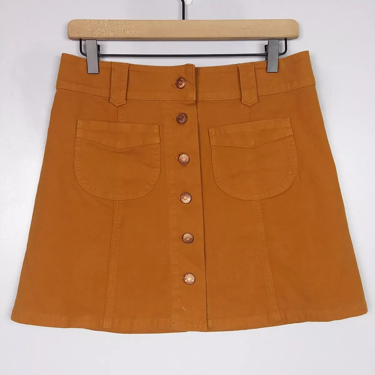 Button front top mini skirt brown