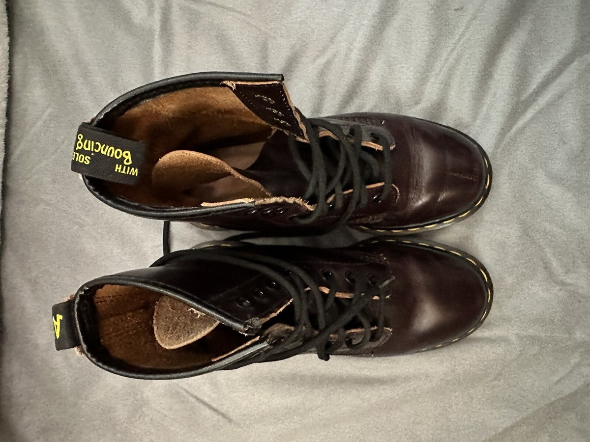 s-l1200.jpg s-l1200.jpg