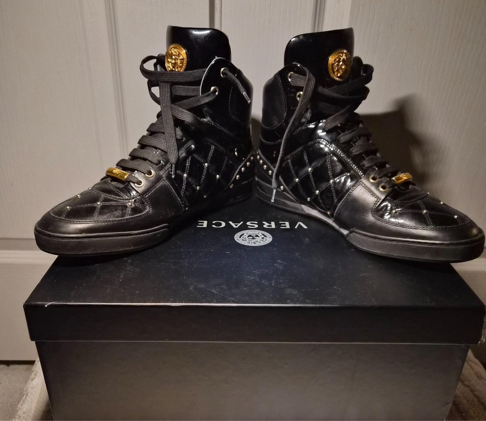 Authentic Versace Quilted hightop Black Embellished with Gold Studs  Men 42/US 9