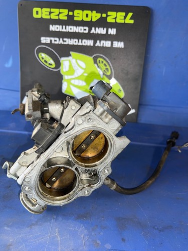 2002-2004 Honda VTX 1800 VTX1800S Throttle body intake manifold - Picture 7 of 11