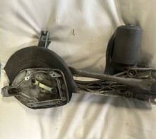 Mercedes W 124 Scheibenwischer Motor  Vorne