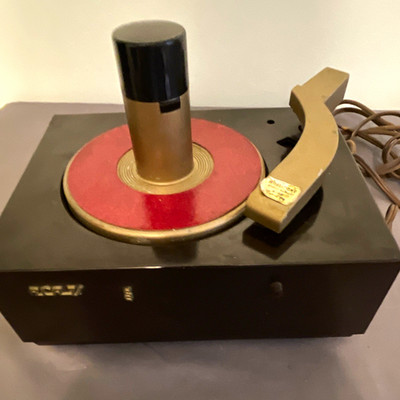 RCA Victor 7V Vintage Record Player Turntable Fidelitone A-90 45 RPM