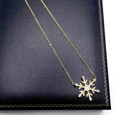 18K Gold Diamant Collier 0,68ct natürlicher Diamant Schneeflocke Anhänger UK punziert