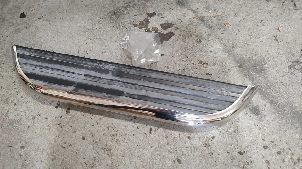 Furgoneta Chevy SaVana Express GMC 1500 2500 escalón delantero izquierdo 03 04 05 06 07 08 Foto 2 de 4