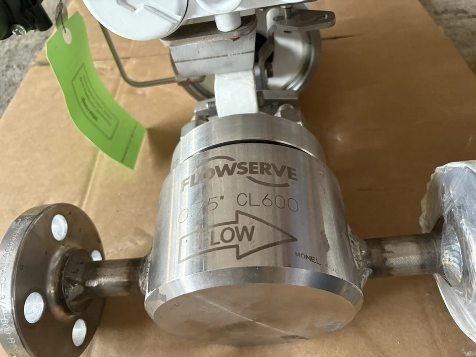 Flowserve Valtek 3200MD-10-D6-E-04-40-0G-00 posición digital Foto 2 de 4
