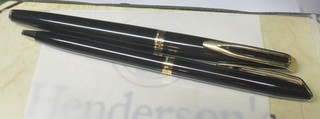 VINTAGE BLACK & GOLD WATERMAN FOUNTAIN & BALL POINT PEN SET 18K GOLD NIB