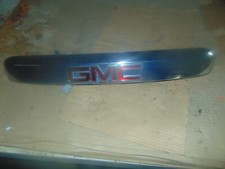 2007-2012 Gmc Acadia Chrome Tailgate Rear Finish Molding Backup With Camera