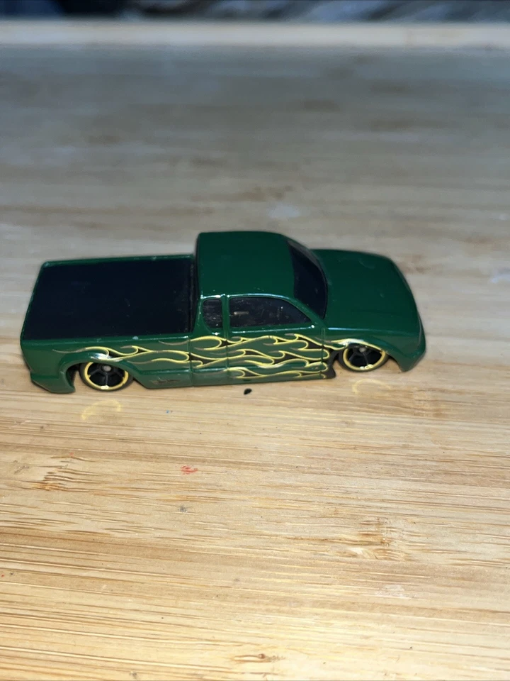Camioneta pickup Hot Wheels Steel Flame usada en verde * repuestos * #36 Foto 3 de 4