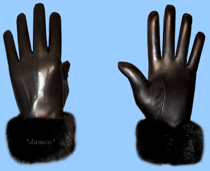 NEW MENS GLOVES GENUINE MINK FUR TRIM BLACK KID LEATHER size 8 or Small
Opens in a new window or tab