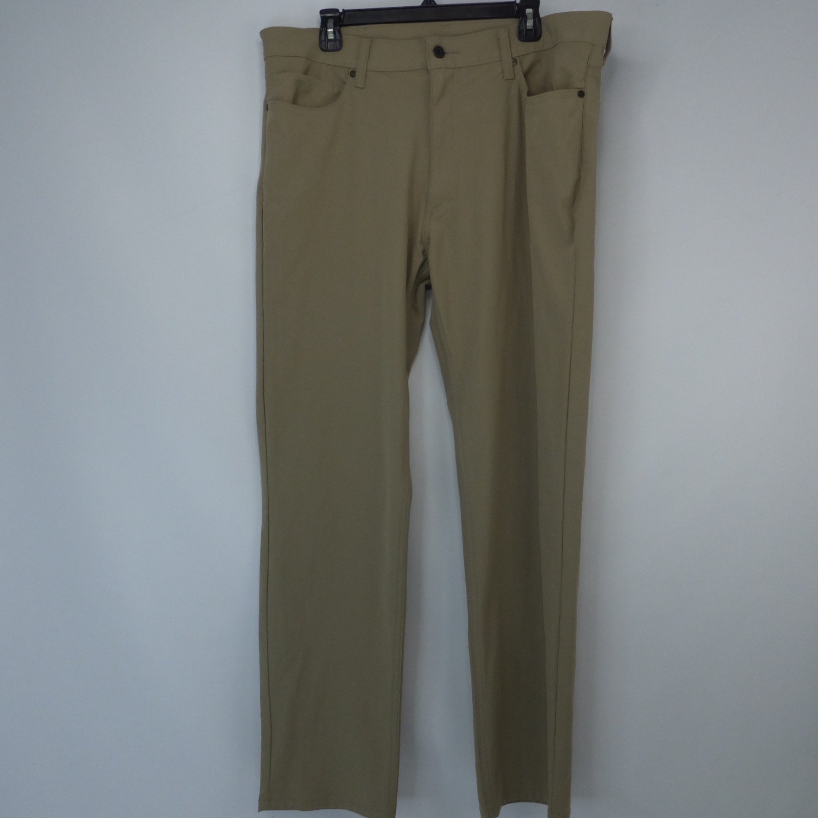 Levi’s 511 Performance Pants Men’s 38x31 Beige Engineered For Movement Polyester