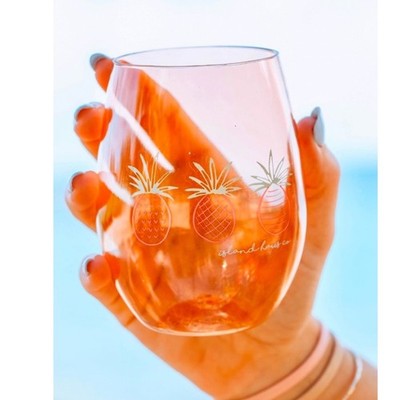 The Trea Piñas Tumbler Set by The Island Haus Company.