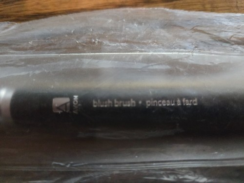 Vintage 7 1/2" Avon Blush Brush, Pinceau a fard, for Face Makeup n Highlighting - Picture 2 of 3