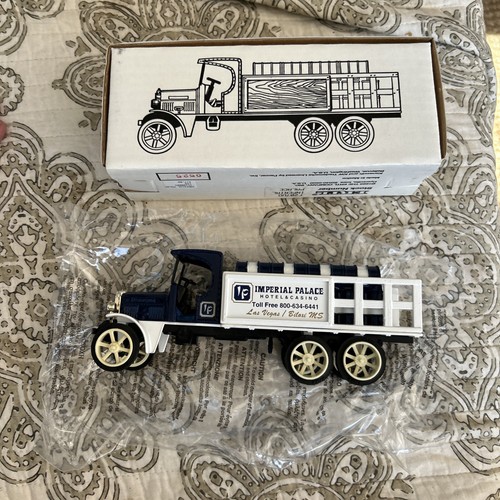 ERTL 1925 KENWORTH BANK Truck Las Vegas Imperial Palace Advertising Collectible#