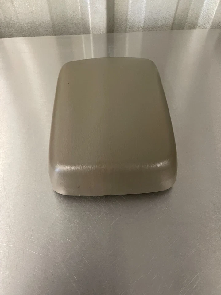 Nissan Frontier SE XE Xterra 1999-2001 OEM consola central tapa con pestillo Foto 4 de 4