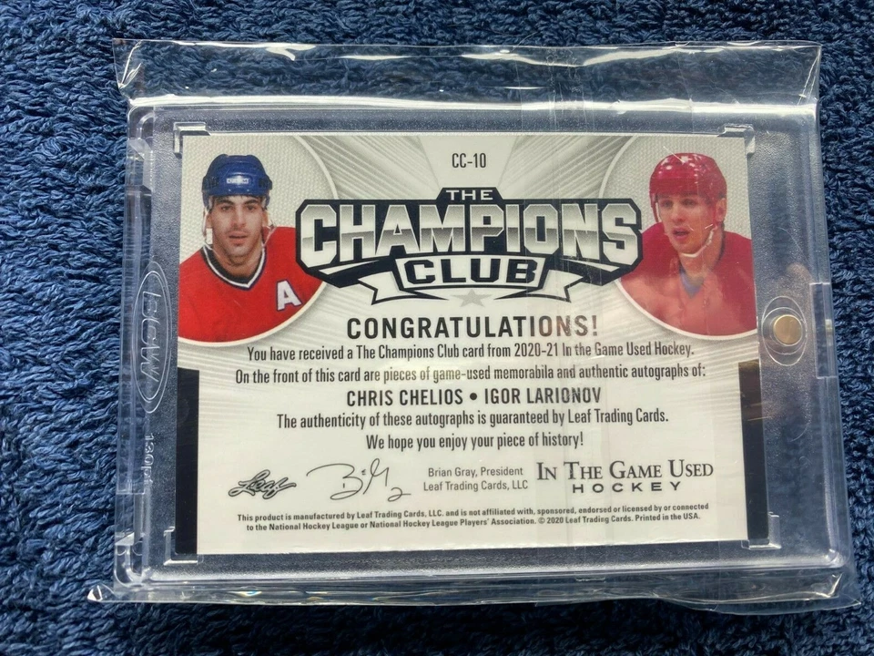 Igor Larinonov / Chris Chelios - Jersey Patch Autograph 4/4 GAME USED - Image 2 of 2