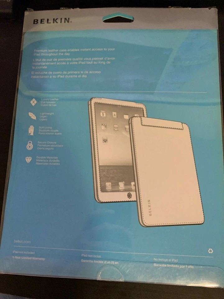 BELKIN Leather Sleeve For iPad 2nd & 3rd Generation - Image 2 of 3