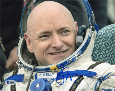 SCOTT KELLY SIGNED AUTOGRAPHED 8x10 PHOTO ASTRONAUT NASA ENDURANCE BECKETT BAS