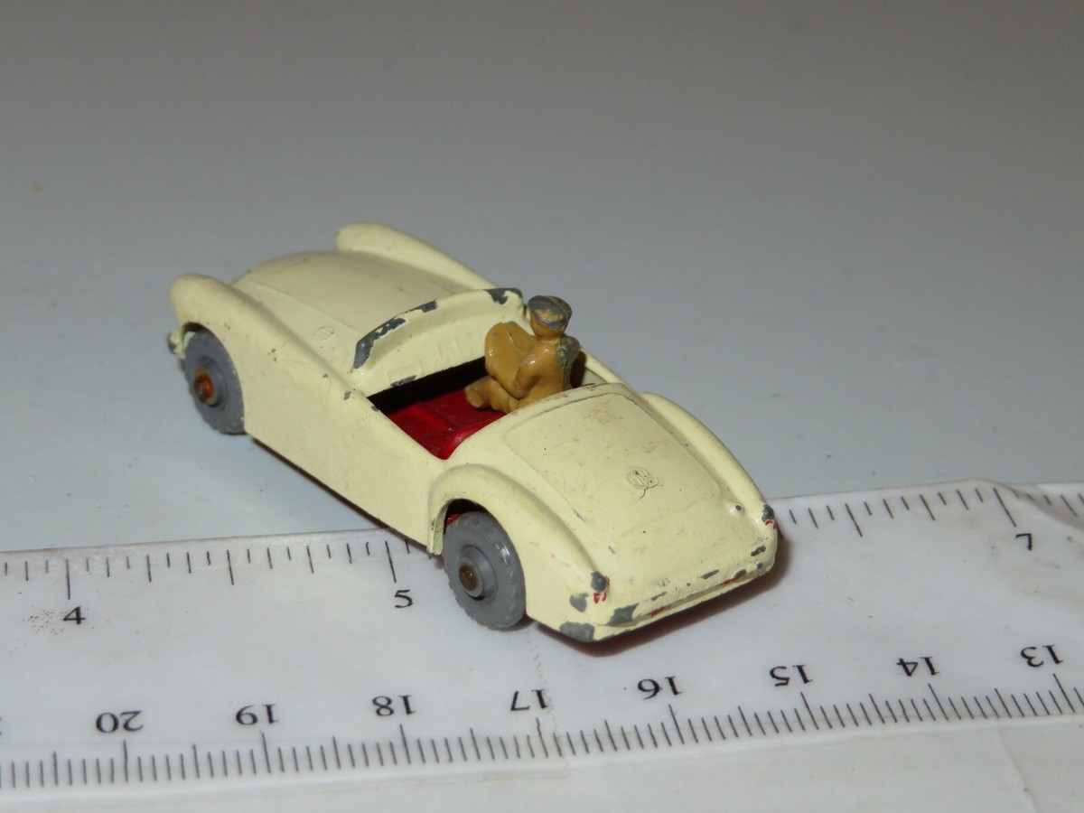 Vintage Lesney Matchbox No 19 Sports Cream White Red MG A