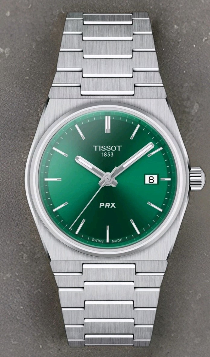 ノネームTISSOT PRX 35mm クォーツ Hands-On: The Highly Requested Tissot PRX 35mm Watch | aBlogtoWatch