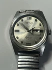Seiko Mechanical Manual Wind Men's Vintage 34mm Day/Date Water-Resistant
