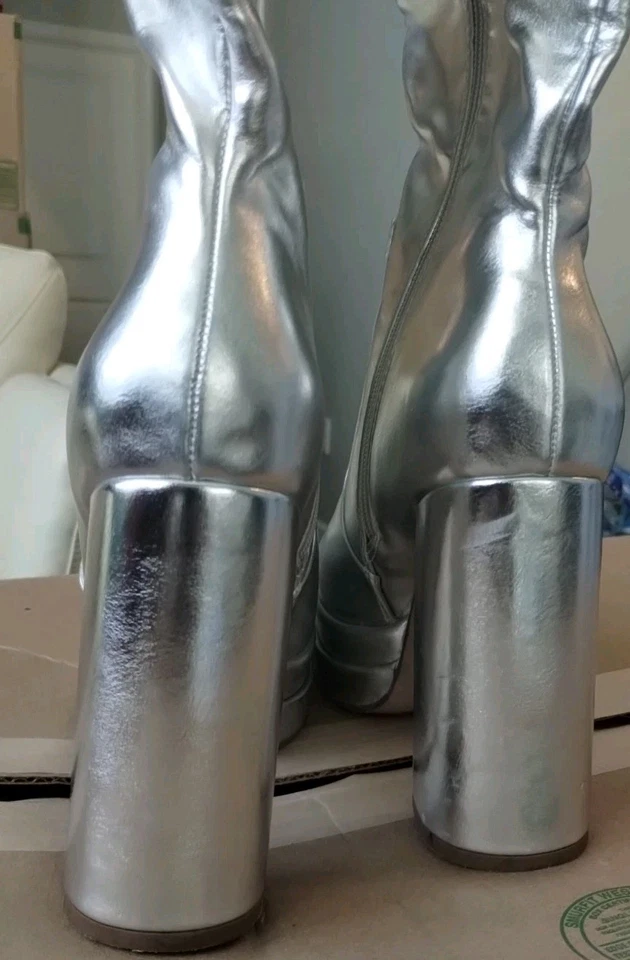 Plata GoGo Bailarina Años 60 70 Hippie Disco Disfraz Botas hasta la Rodilla Talla 8 Foto 2 de 4