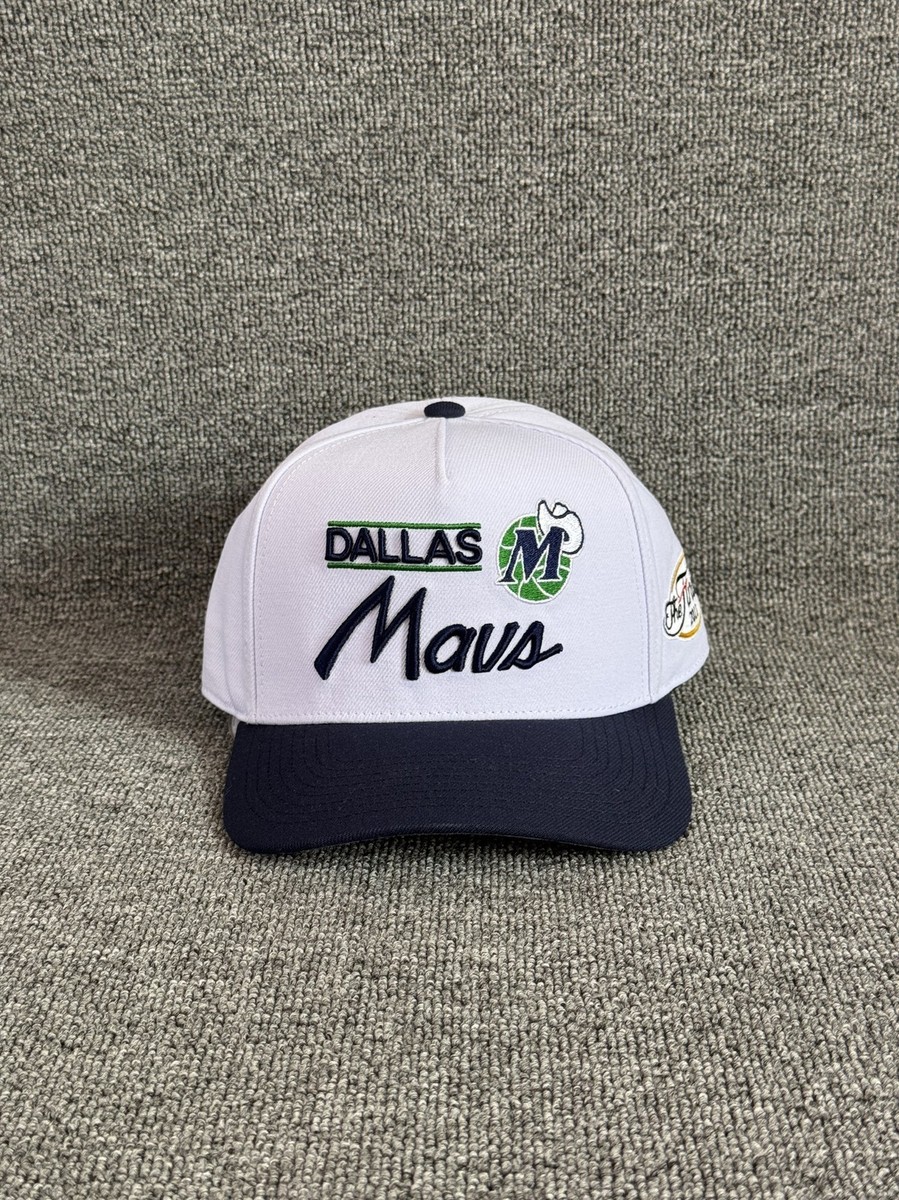 Mitchell & Ness Dallas Mavericks Retro Snapback Hat White Navy Finals
