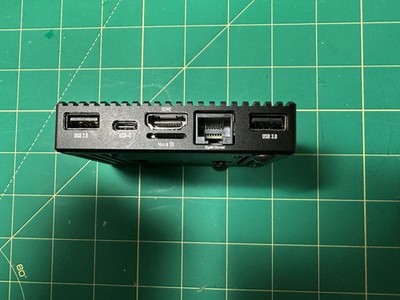 Khadas VIM4 in KKSB fanless case - 8GB RAM 32GB emmc (see details)