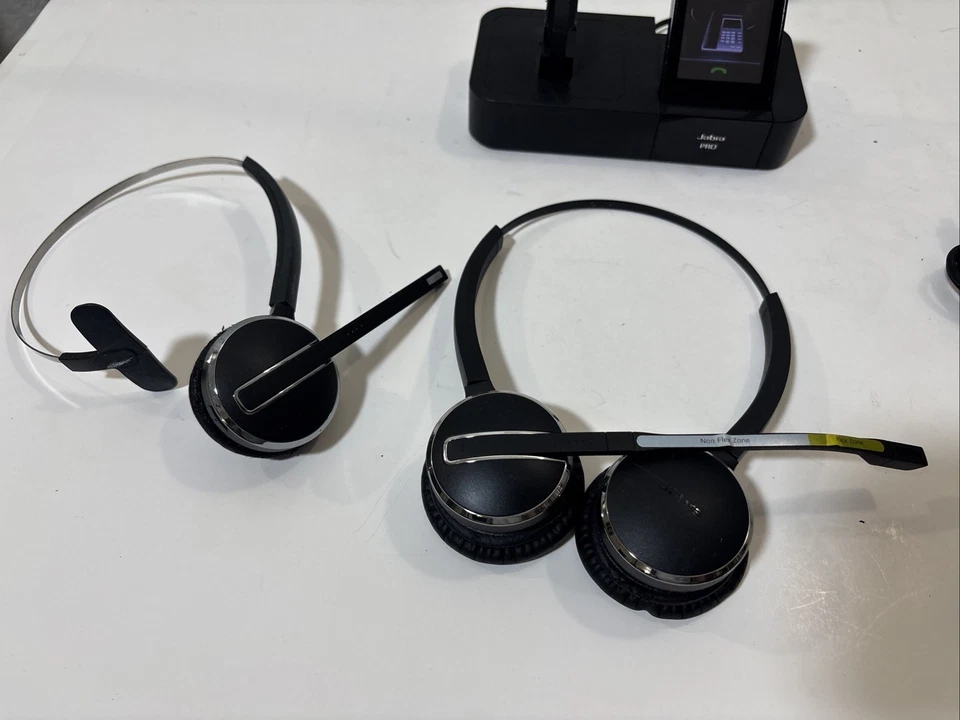 Jabra PRO 9470 Wireless Bluetooth Headset Touch Screen - With extra Headset - Image 3 of 4