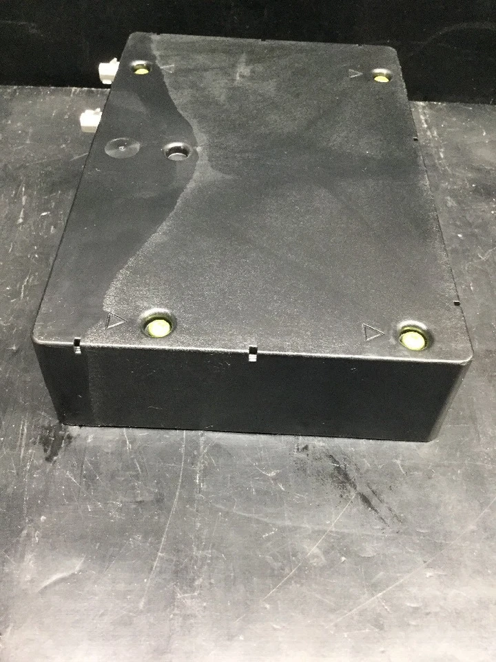 Nuevo módulo de control de comunicación Chevrolet Malibu 2015 2016 2017 OEM 84112849 Foto 2 de 4