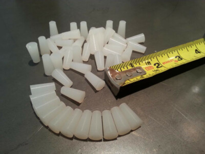 Silicone Tapered Plugs for Powder Coating - 50 Pieces - 3/8'' x 1/4'' x 3/4'' lg