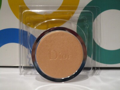 CHRISTIAN DIOR ~ DIORSKIN FOREVER LUMINIZER POWDER ~ # 04 ~ FULL SIZED
