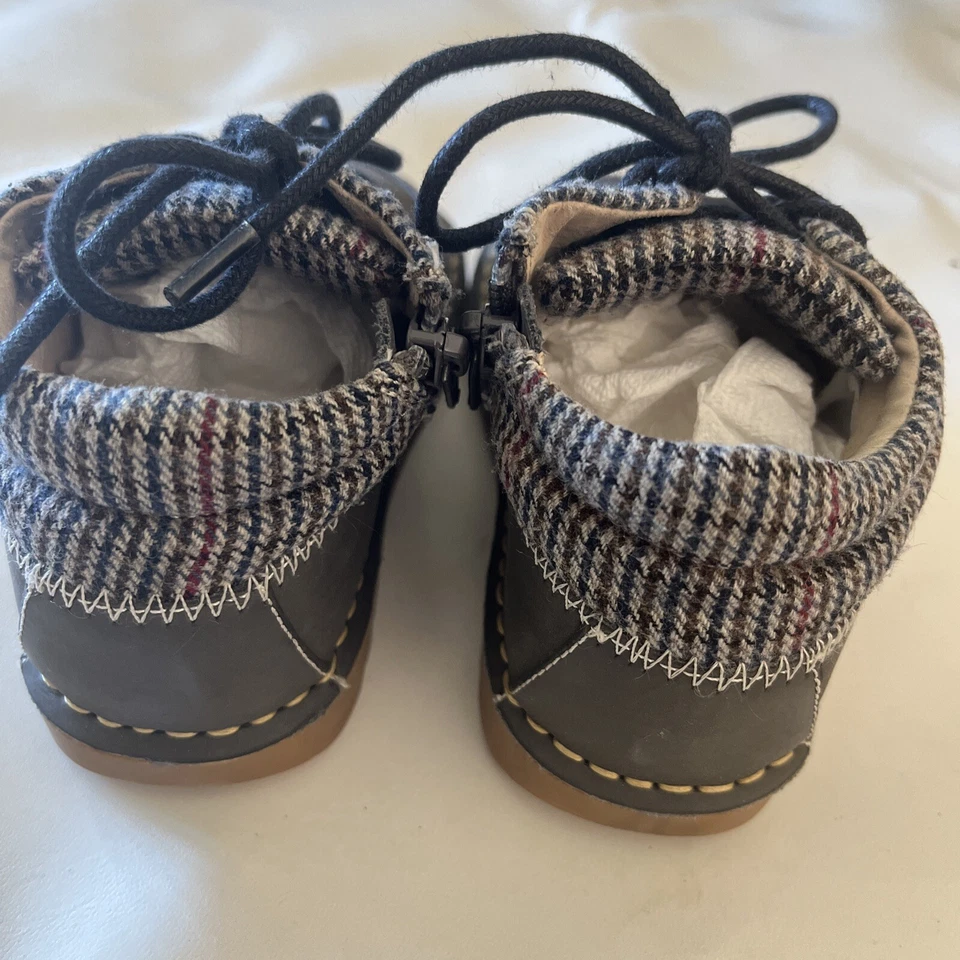 Usado en Excelente Condición Livie & Luca Zapatos Murphy Botines Gris Unisex 9 Foto 4 de 4