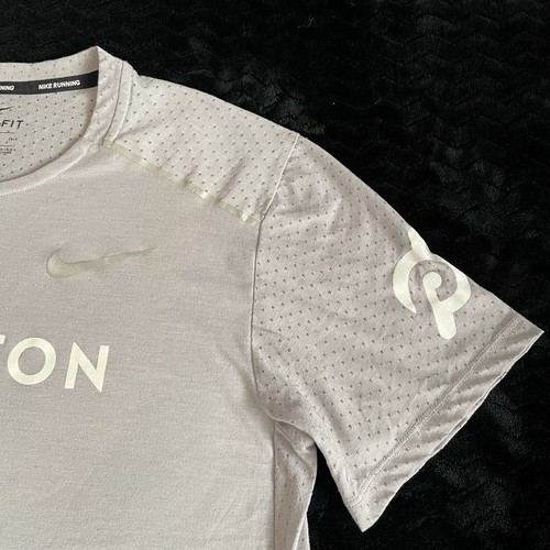Nike Running Rise 365 Peloton Light Gray Men's Dri Fit T-Shirt Size Small - Picture 2 of 5