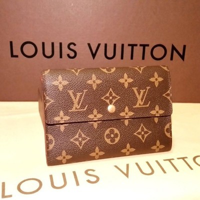 Unused Beautiful Folded Wallet