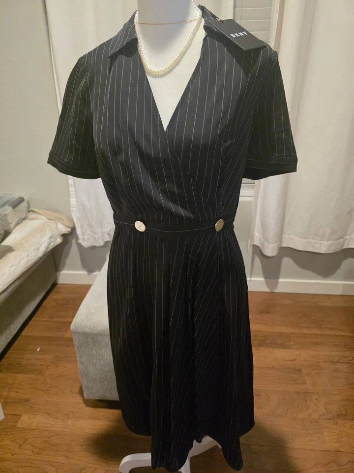DKNY Black Dress, Short Sleeve, Fit Flare, Size 2 NEW - Image 2 of 4