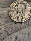 Nice 1925 Silver Standing Liberty Quarter.   Lot020
