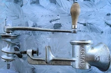 ARMAID No 52 FOOD MEAT GRINDER CHOPPER Processor Kitchen Tool Vintage Crank