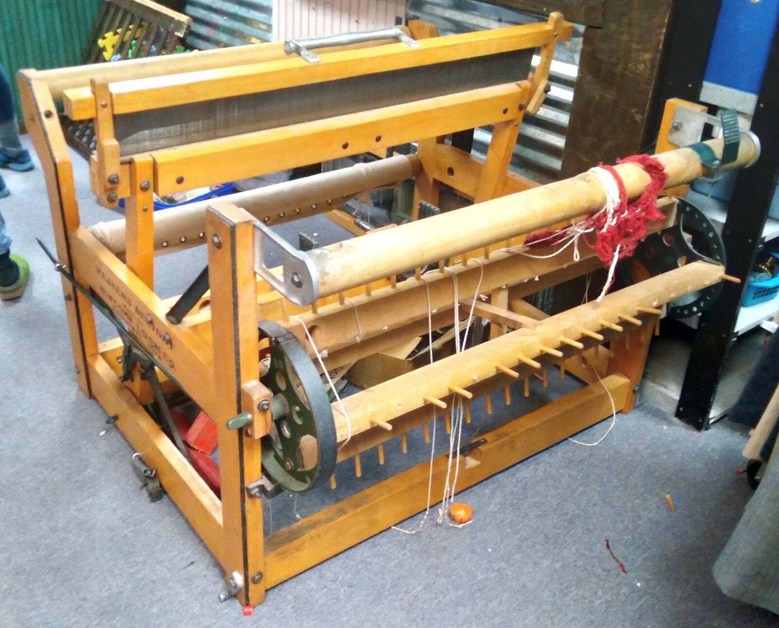 Nice Pre1960 Weaver's Delight Weaving Loom FourHarness Flying
