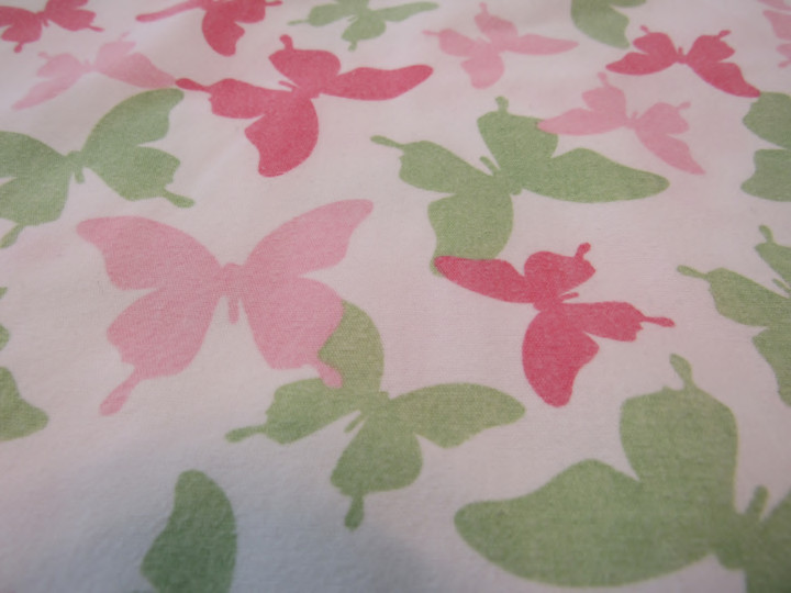 SCRUB TOP Butterflys Pink/ Green   Colors Size Large SB Scrubs