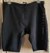 LAVACORE Shorts Size MD Black Unisex Watersports Thermal Protection NWT