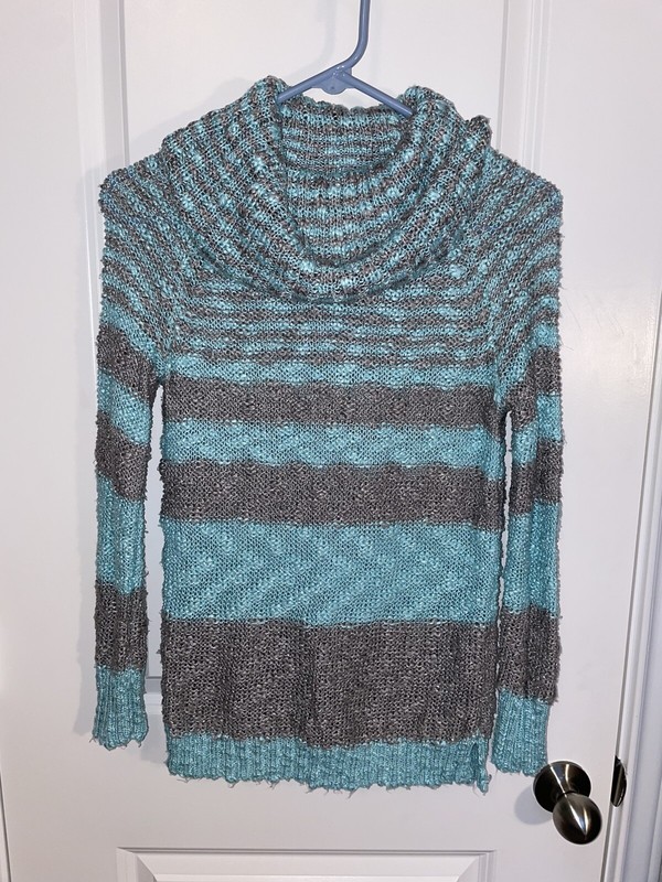 Justice girls sweater size 14