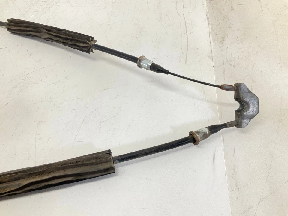 Par de pinzas de freno de rueda trasera izquierda y derecha Pontiac Solstice 06-10 OEM Foto 4 de 4